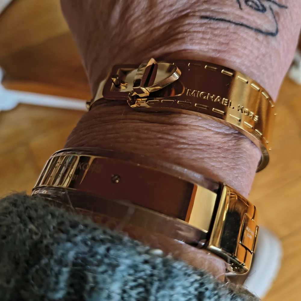 Michael Kors Gold Womens Bracelet - Picture 2 of 4